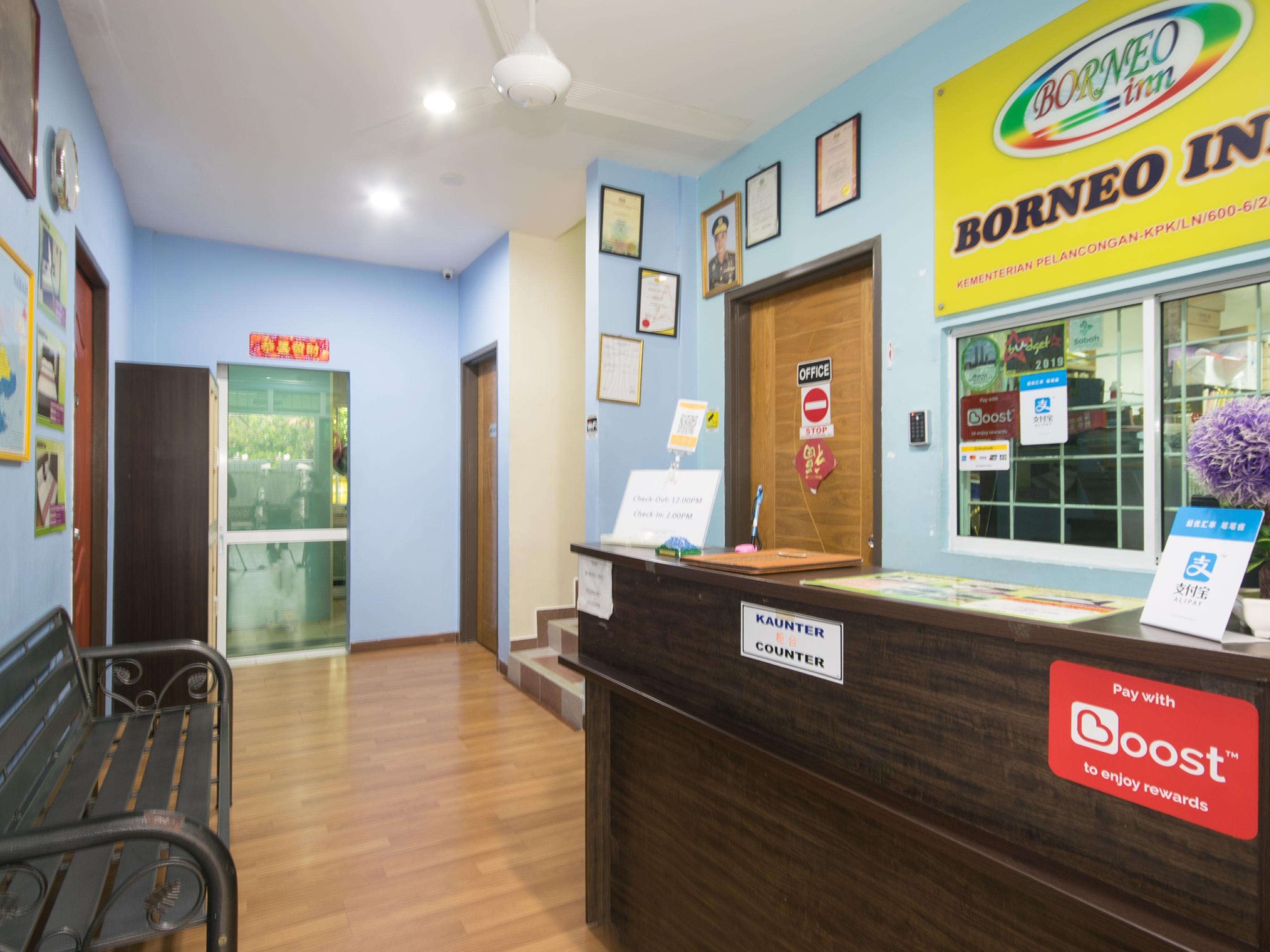 Borneo Hotel 2*