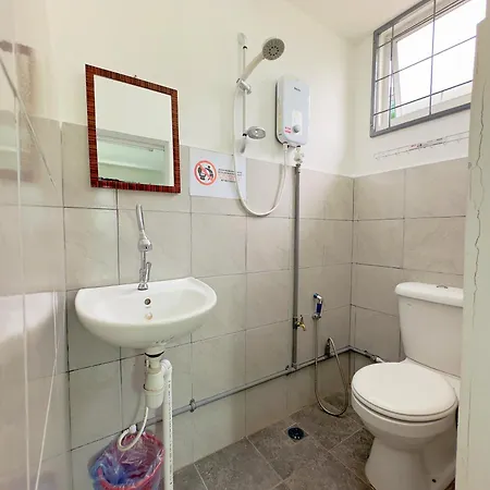 Borneo Inn Kota Kinabalu Bilik gambar