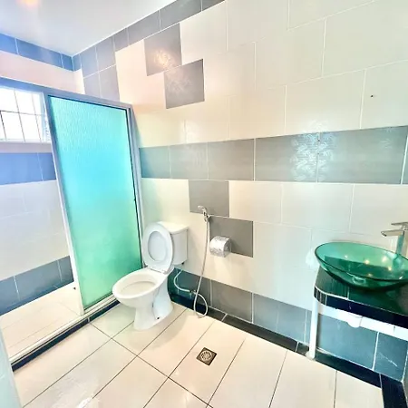 Borneo Inn Kota Kinabalu Bilik gambar